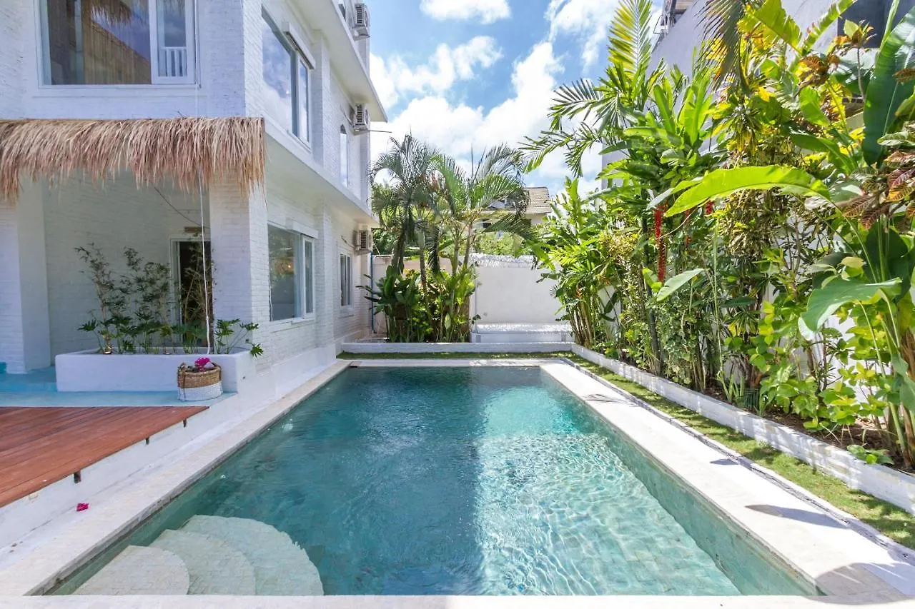 Hotel Guru Canggu